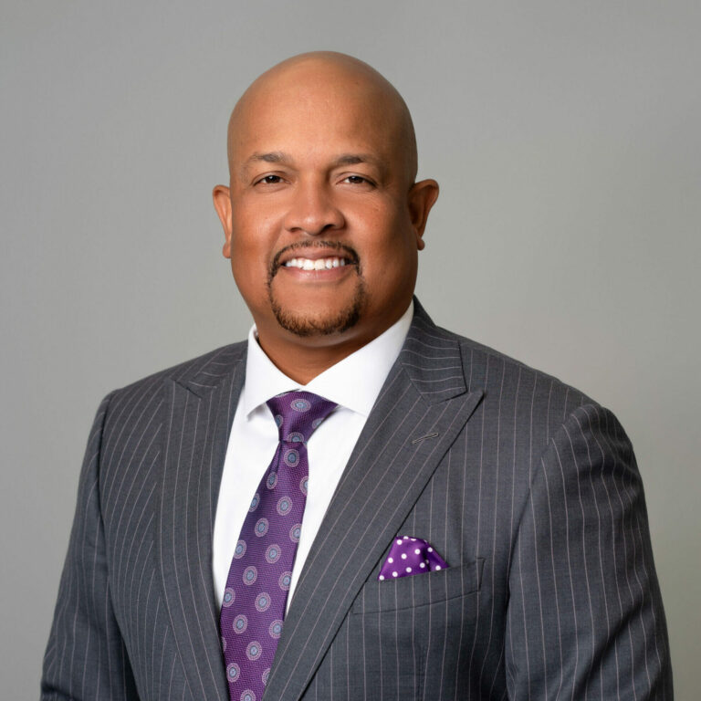 Carlos Leach | 10XLAW